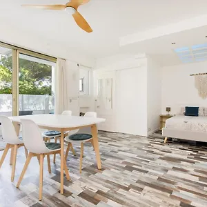 Apartment Grand Neuf Face Port Et Plage, Parking Prive, Golfe-Juan